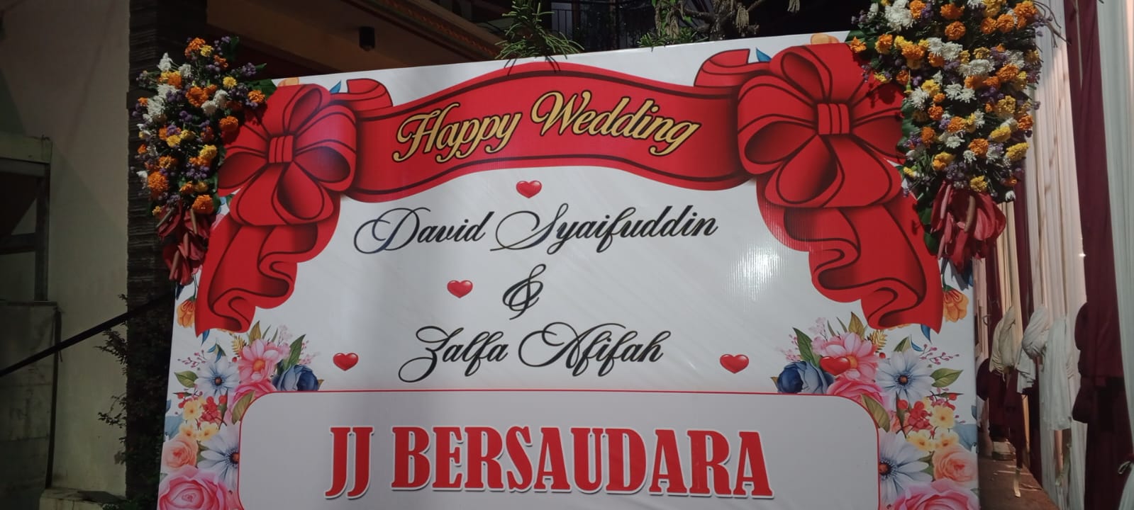 Karangan Bunga Happy Wedding 